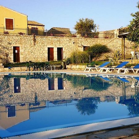 Agriturismo Tenuta Margitello Комизо Экстерьер фото