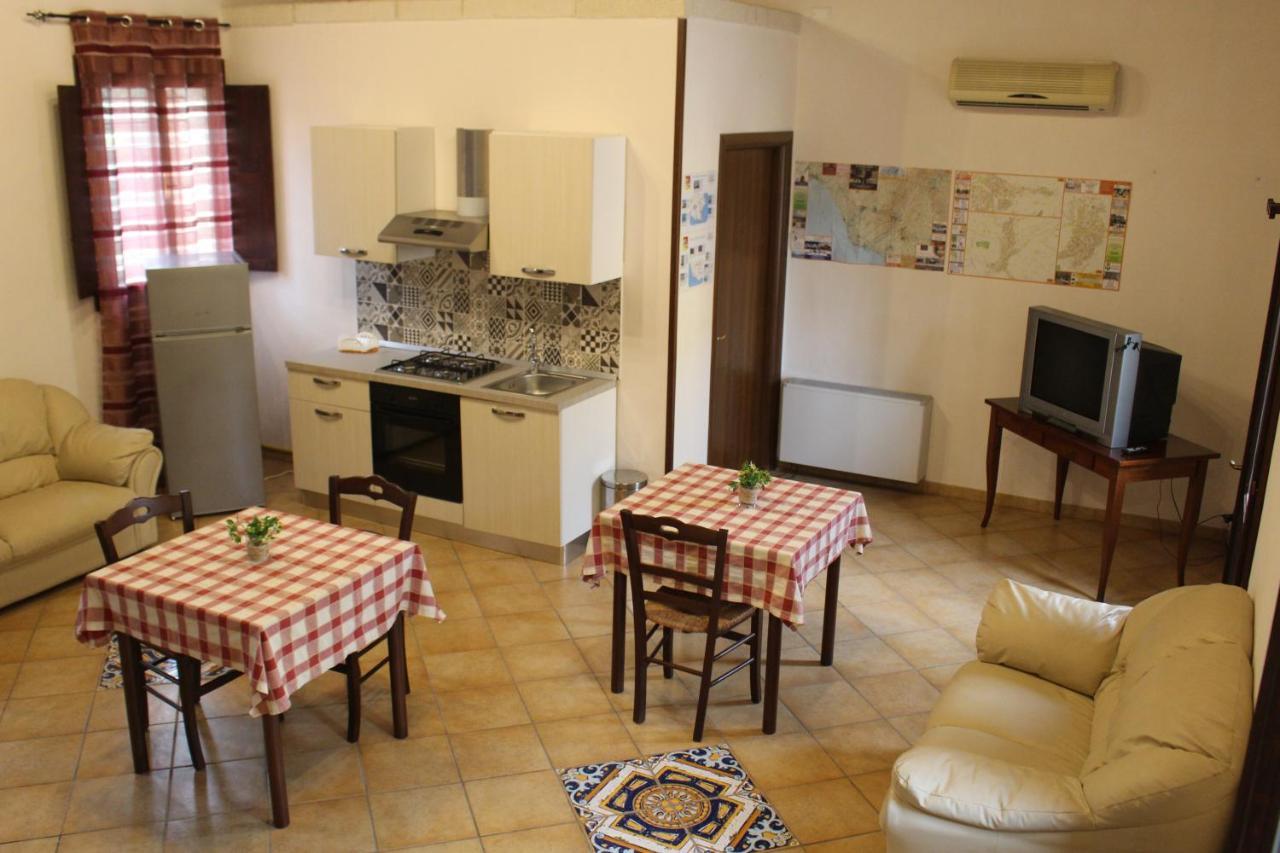 Agriturismo Tenuta Margitello Комизо Экстерьер фото