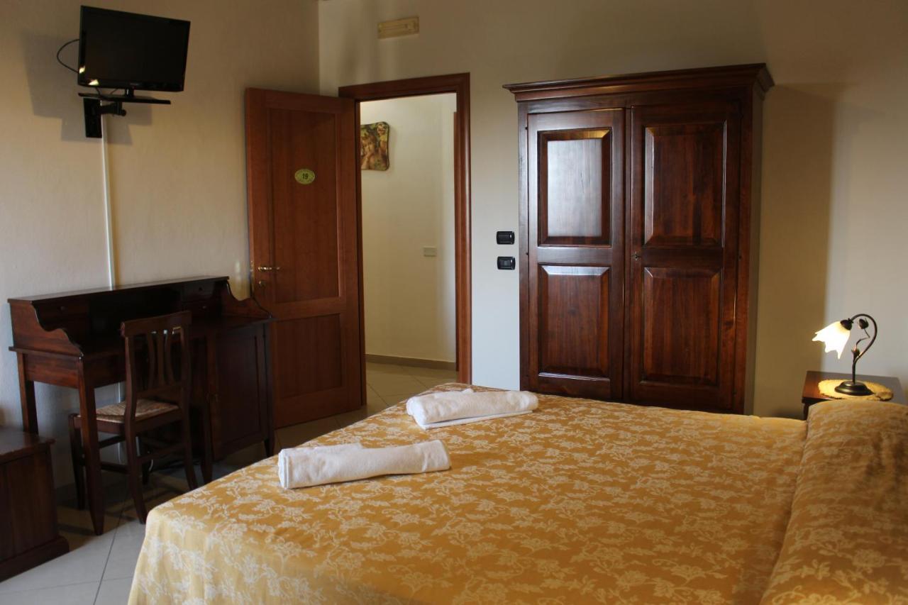 Agriturismo Tenuta Margitello Комизо Экстерьер фото