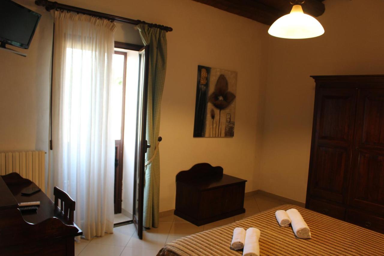 Agriturismo Tenuta Margitello Комизо Экстерьер фото